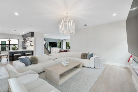 Villa ou maison à vendre à Palm Beach Gardens, Floride: 5 chambres, 393.72 m2 № 2064648 - photo 5
