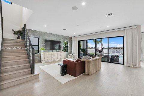 Villa ou maison à vendre à Palm Beach Gardens, Floride: 5 chambres, 393.72 m2 № 2064648 - photo 10