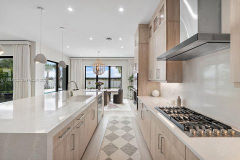 Villa ou maison à vendre à Palm Beach Gardens, Floride: 5 chambres, 393.72 m2 № 2064648 - photo 16