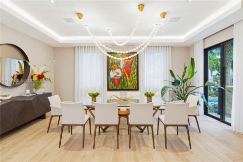 Villa ou maison à vendre à Palmetto Bay, Floride: 3 chambres, 292.64 m2 № 2024716 - photo 17