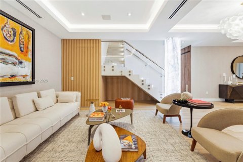 Villa ou maison à vendre à Palmetto Bay, Floride: 3 chambres, 292.64 m2 № 2024716 - photo 16