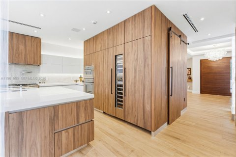 Villa ou maison à vendre à Palmetto Bay, Floride: 3 chambres, 292.64 m2 № 2024716 - photo 20