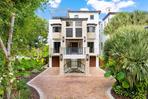 Villa ou maison à vendre à Palmetto Bay, Floride: 3 chambres, 292.64 m2 № 2024716 - photo 5