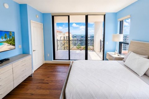 Condo in Sarasota, Florida, 2 bedrooms  № 2236674 - photo 18