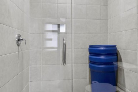 Townhouse in Boynton Beach, Florida 3 bedrooms, 146.32 sq.m. № 2248411 - photo 26
