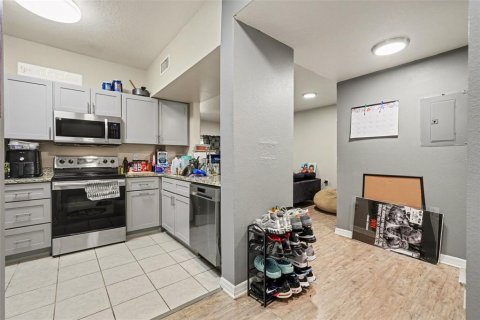 Condominio en venta en Riverview, Florida, 3 dormitorios, 106.93 m2 № 2142496 - foto 9