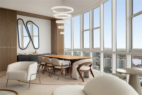 Condominio en venta en Sunny Isles Beach, Florida, 5 dormitorios, 532.05 m2 № 1970703 - foto 3