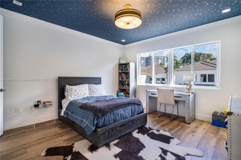 House in Aventura, Florida 3 bedrooms, 275.92 sq.m. № 2013053 - photo 25