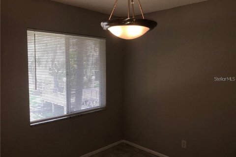 Condominio en alquiler en Tampa, Florida, 2 dormitorios, 90.58 m2 № 1811023 - foto 5