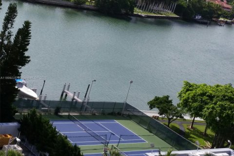 Copropriété à louer à Miami Beach, Floride: 1 chambre, 52.95 m2 № 1952345 - photo 6