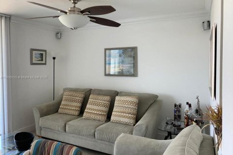 Copropriété à louer à Miami Beach, Floride: 1 chambre, 52.95 m2 № 1952345 - photo 18