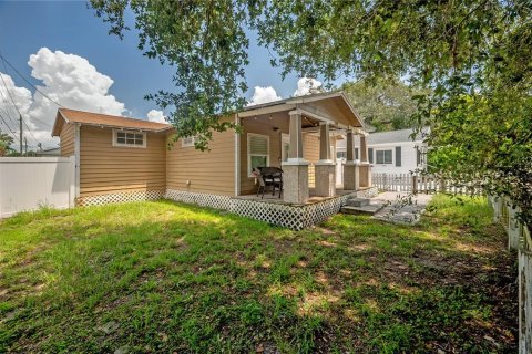 House in Tampa, Florida 2 bedrooms, 73.58 sq.m. № 1870463 - photo 3