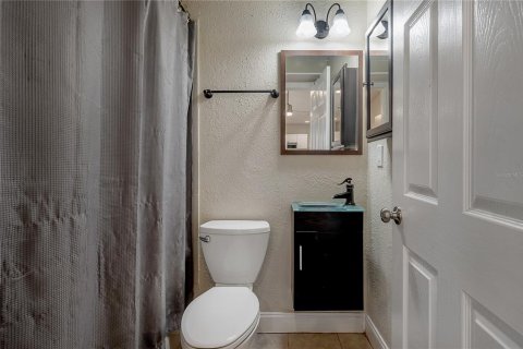 House in Tampa, Florida 2 bedrooms, 73.58 sq.m. № 1870463 - photo 20