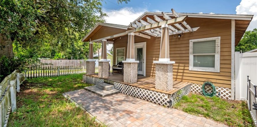 Villa ou maison à Tampa, Floride 2 chambres, 73.58 m2 № 1870463