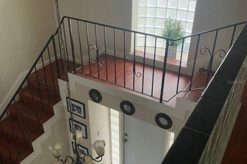 House in Miami, Florida 4 bedrooms, 244.8 sq.m. № 1824672 - photo 17