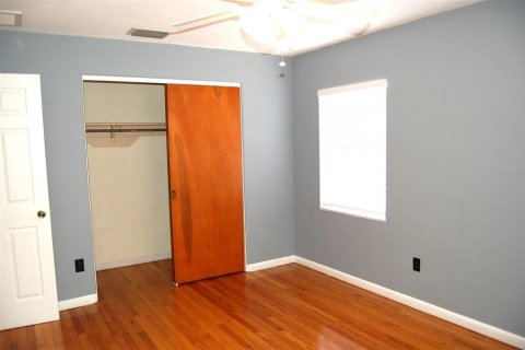 House in Lake Alfred, Florida 3 bedrooms, 160.63 sq.m. № 1679595 - photo 14