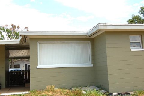 House in Lake Alfred, Florida 3 bedrooms, 160.63 sq.m. № 1679595 - photo 25