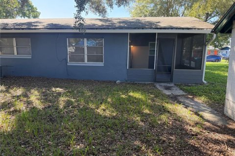 Casa en venta en Orlando, Florida, 3 dormitorios, 96.43 m2 № 2388292 - foto 15