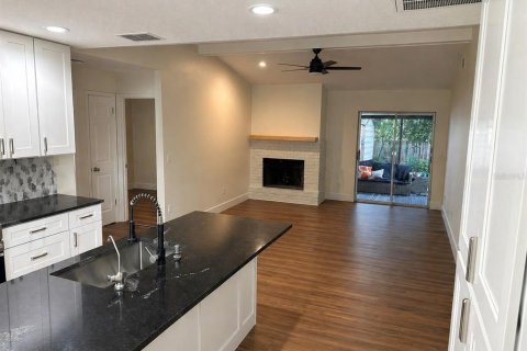 Casa en alquiler en Temple Terrace, Florida, 3 dormitorios, 109.9 m2 № 2094248 - foto 5