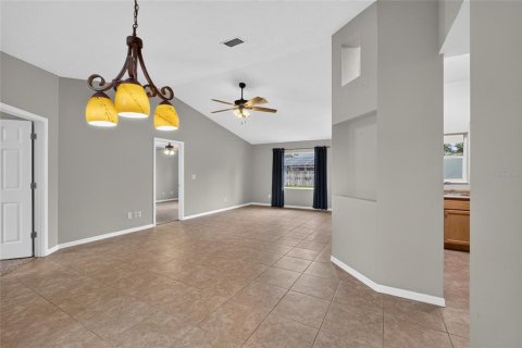 Villa ou maison à vendre à Palm Coast, Floride: 3 chambres, 141.95 m2 № 2406242 - photo 16