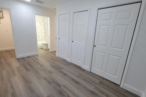 Villa ou maison à louer à Port Richey, Floride: 3 chambres, 128.58 m2 № 2426941 - photo 9