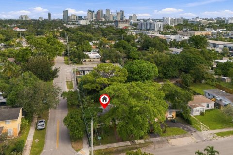 Villa ou maison à vendre à Fort Lauderdale, Floride: 2 chambres, 63.36 m2 № 2418277 - photo 29