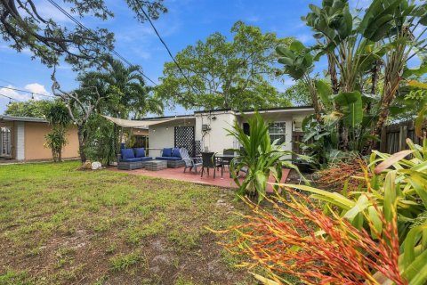 Villa ou maison à vendre à Fort Lauderdale, Floride: 2 chambres, 63.36 m2 № 2418277 - photo 21