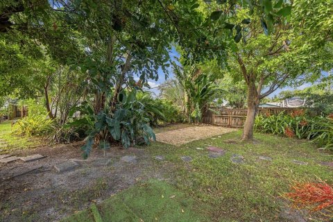 Villa ou maison à vendre à Fort Lauderdale, Floride: 2 chambres, 63.36 m2 № 2418277 - photo 24