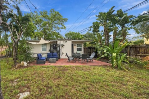 Villa ou maison à vendre à Fort Lauderdale, Floride: 2 chambres, 63.36 m2 № 2418277 - photo 27