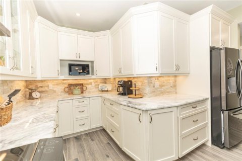 Copropriété à vendre à Englewood, Floride: 3 chambres, 177.72 m2 № 2236331 - photo 16