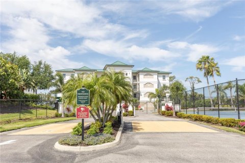 Copropriété à vendre à Englewood, Floride: 3 chambres, 177.72 m2 № 2236331 - photo 3