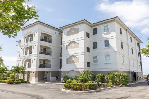 Condo in Englewood, Florida, 3 bedrooms № 2236331