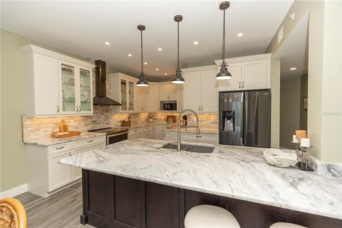Copropriété à vendre à Englewood, Floride: 3 chambres, 177.72 m2 № 2236331 - photo 14