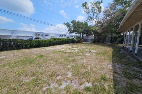 House in Bradenton, Florida 3 bedrooms, 168.15 sq.m. № 1879373 - photo 4