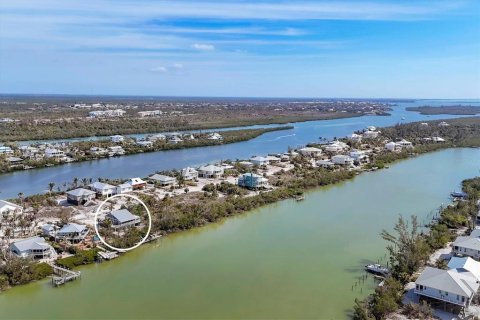 House in Placida, Florida 2 bedrooms, 104.05 sq.m. № 1553505 - photo 29