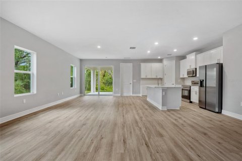 House in North Port, Florida 4 bedrooms, 184.88 sq.m. № 1428910 - photo 3
