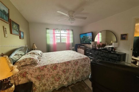Copropriété à vendre à Sunrise, Floride: 2 chambres, 78.97 m2 № 1981136 - photo 17