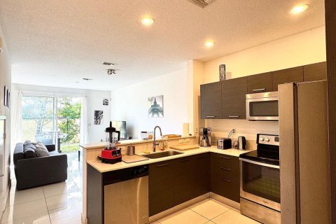 Touwnhouse à vendre à Lauderhill, Floride: 2 chambres, 104.05 m2 № 2146330 - photo 14
