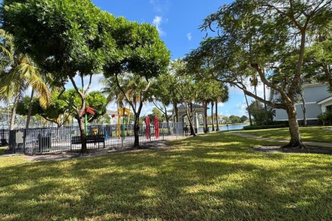 Touwnhouse à vendre à Lauderhill, Floride: 2 chambres, 104.05 m2 № 2146330 - photo 27
