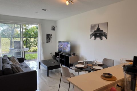Touwnhouse à vendre à Lauderhill, Floride: 2 chambres, 104.05 m2 № 2146330 - photo 19