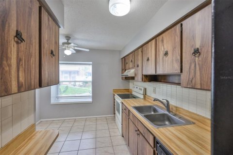 Townhouse in Clearwater, Florida 2 bedrooms, 92.62 sq.m. № 1655185 - photo 18