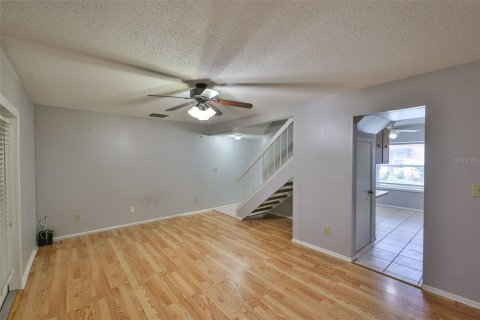 Townhouse in Clearwater, Florida 2 bedrooms, 92.62 sq.m. № 1655185 - photo 10