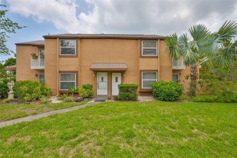 Townhouse in Clearwater, Florida 2 bedrooms, 92.62 sq.m. № 1655185 - photo 3