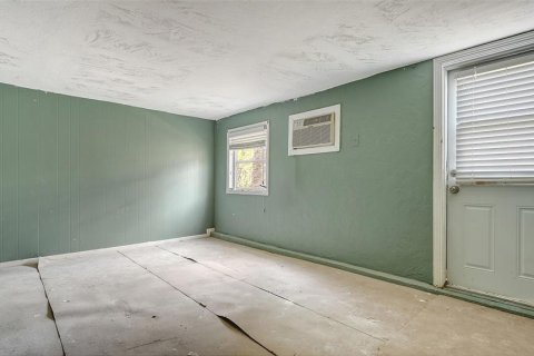 House in Sarasota, Florida 2 bedrooms, 152.73 sq.m. № 1658459 - photo 22