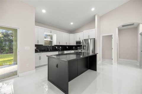 Villa ou maison à vendre à Dunnellon, Floride: 3 chambres, 175.21 m2 № 1822576 - photo 15