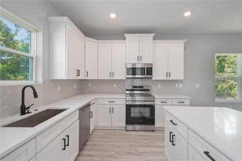 Casa en venta en Ocala, Florida, 4 dormitorios, 194.35 m2 № 1915713 - foto 19