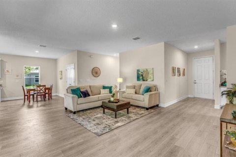 Casa en venta en Ocala, Florida, 4 dormitorios, 194.35 m2 № 1915713 - foto 7
