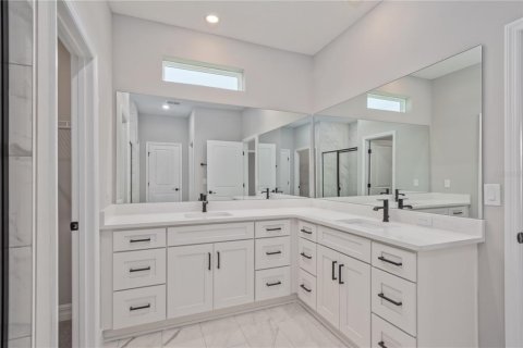 Casa en venta en Ocala, Florida, 4 dormitorios, 194.35 m2 № 1915713 - foto 27