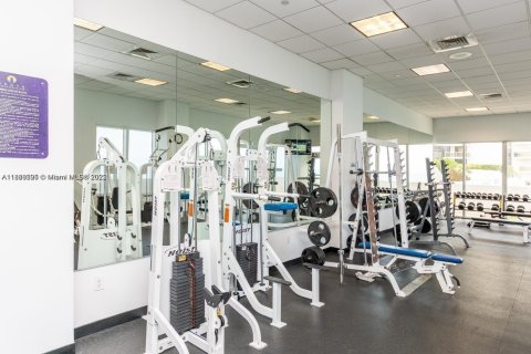 Снять в аренду кондоминиум в Майами-Бич, Флорида 1 спальня, 63.45м2, № 1979425 - фото 27