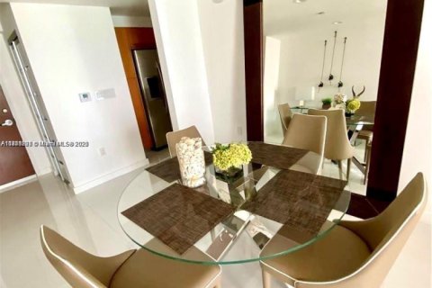 Снять в аренду кондоминиум в Майами-Бич, Флорида 1 спальня, 63.45м2, № 1979425 - фото 7